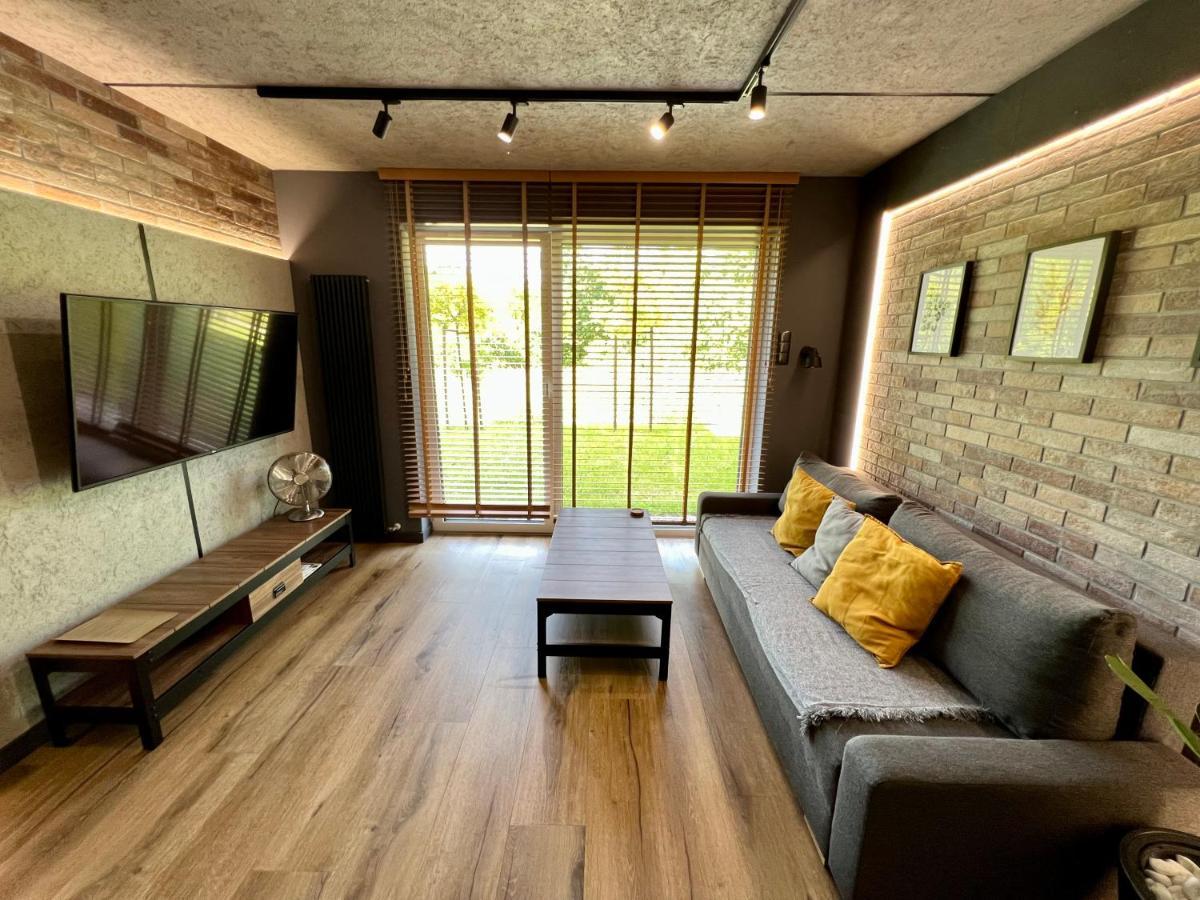 Loft Klonowa - Apartament Z Garazem Kielce Esterno foto