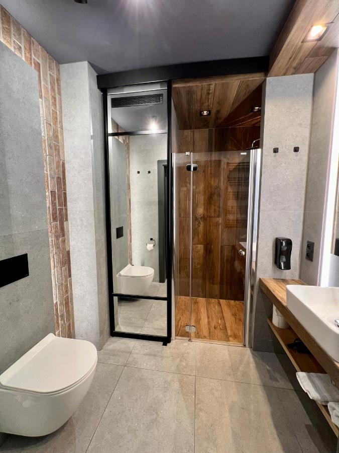 Loft Klonowa - Apartament Z Garazem Kielce Esterno foto
